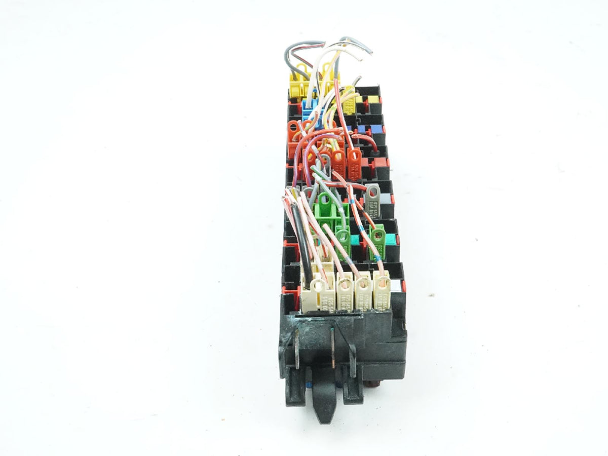 1994 - 1999 Mercedes Benz C Class W202 Fuse Relay Box Junction 2025450901 OEM