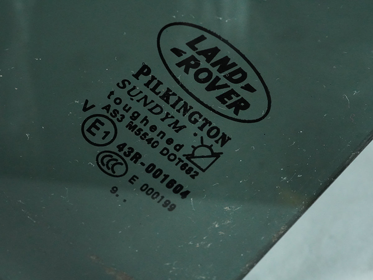 10-16 Land Rover LR4 Discovery L319 Door Glass Window Rear Right CVB500300 OEM