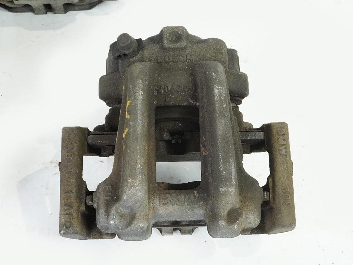 2012 - 2018 Bmw 3 Series F30 Caliper Brake Stop W Pads Front Rear Set Of 3 OEM