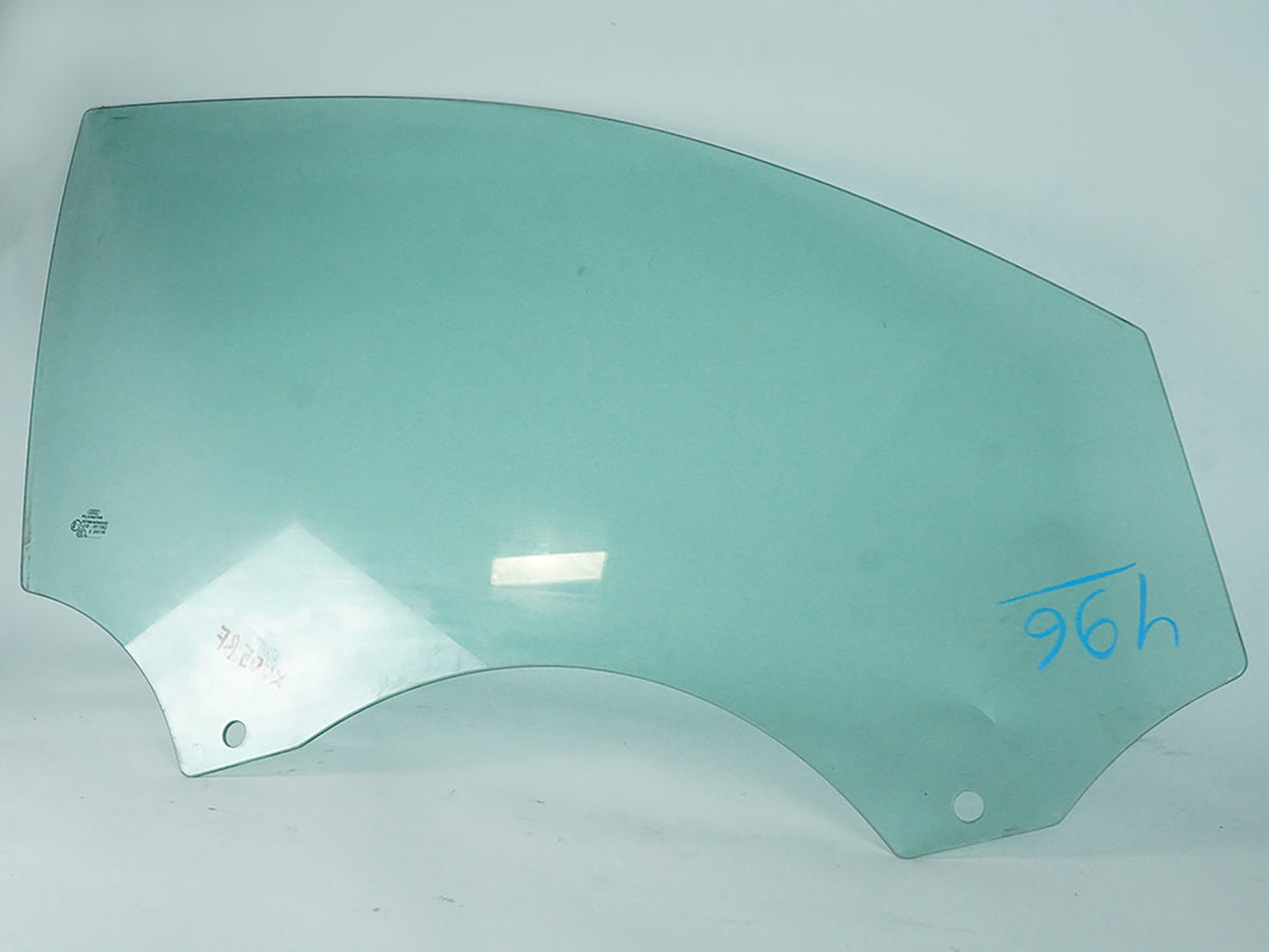 2009 - 2011 Audi A4 B8 Sedan Door Window Glass Front Passenger 8K0845202B OEM