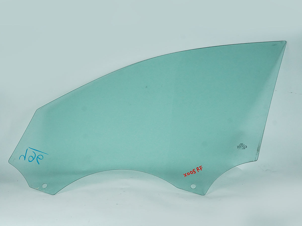 2009 - 2011 Audi A4 B8 Sedan Door Window Glass Front Passenger 8K0845202B OEM