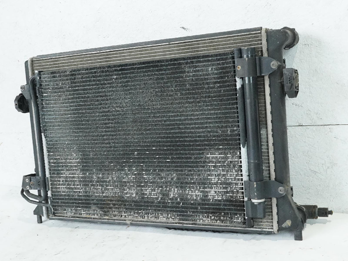 2008 - 2010 Audi TT Mk2 3.2L Mt Radiator Condenser Cooling Fan Shroud Motor OEM