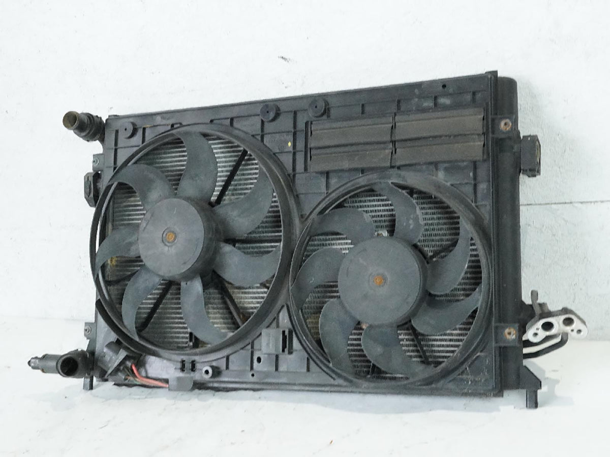 2008 - 2010 Audi TT Mk2 3.2L Mt Radiator Condenser Cooling Fan Shroud Motor OEM