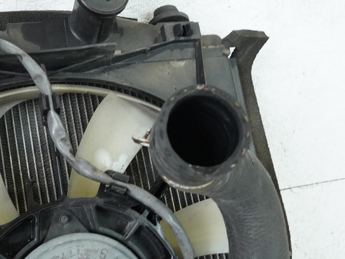 2007 - 2011 Toyota Camry Xv40 Hybrid 2.4L Radiator Condenser Fan Shroud OEM