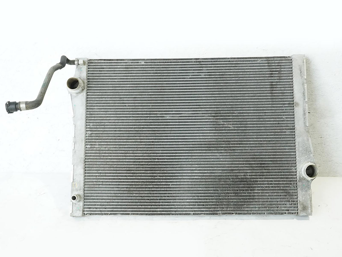 2016 - 2018 Bmw X5 F15 3.0L Radiator Cooling Engine Intercooler 17118654431 OEM
