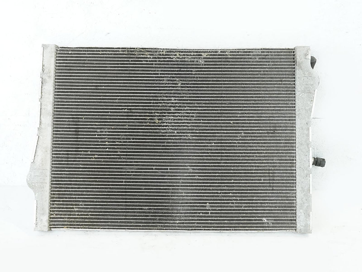 2016 - 2018 Bmw X5 F15 3.0L Radiator Cooling Engine Intercooler 17118654431 OEM