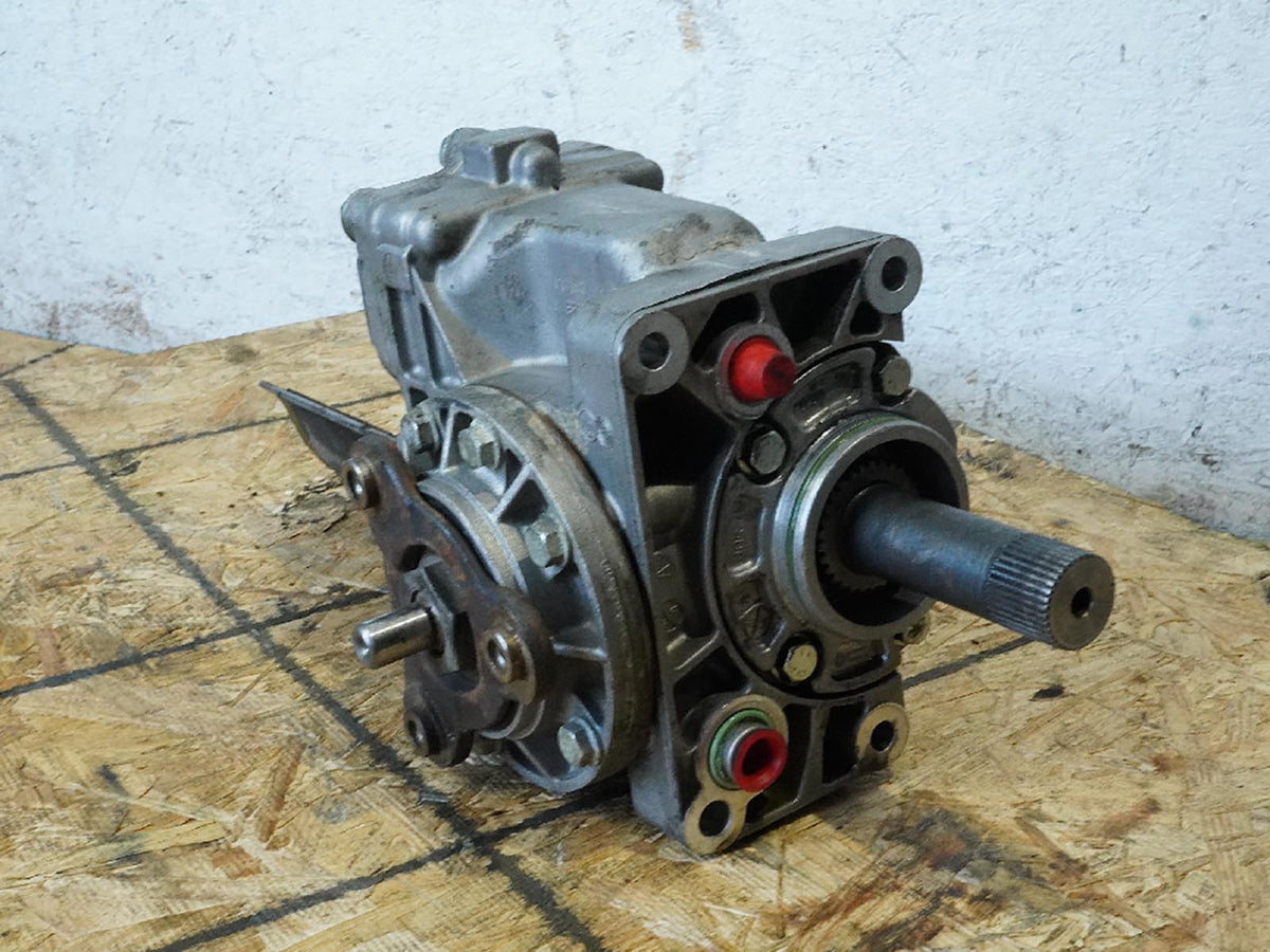 2000 - 2006 Audi TT Mk1 1.8L Mt Transfer Case Angle Gear Box 02M409053K OEM