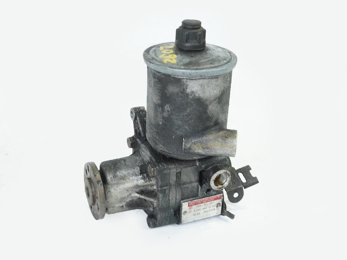 1994 - 1995 Mercedes Benz E Class W202 Rack Gear Pump Motor A2104661901 OEM