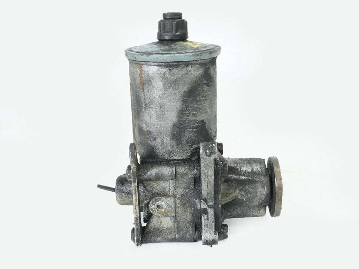1994 - 1995 Mercedes Benz E Class W202 Rack Gear Pump Motor A2104661901 OEM