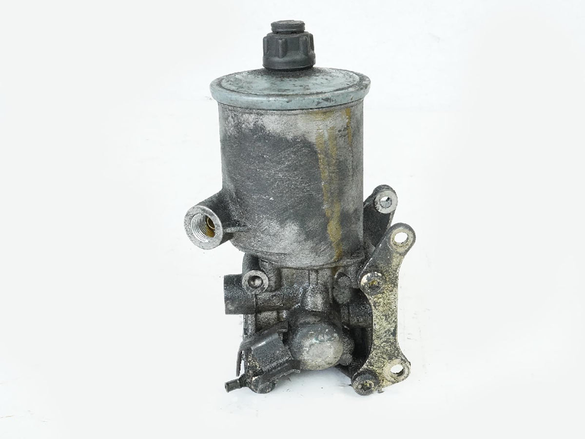 1994 - 1995 Mercedes Benz E Class W202 Rack Gear Pump Motor A2104661901 OEM