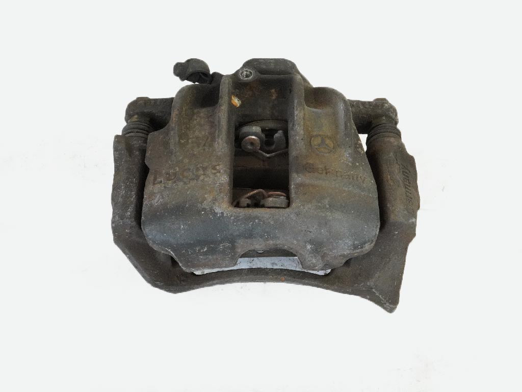 1994 - 2000 Mercedes Benz C Class W202 Caliper Brake W Pads Front Rear Set Of 4