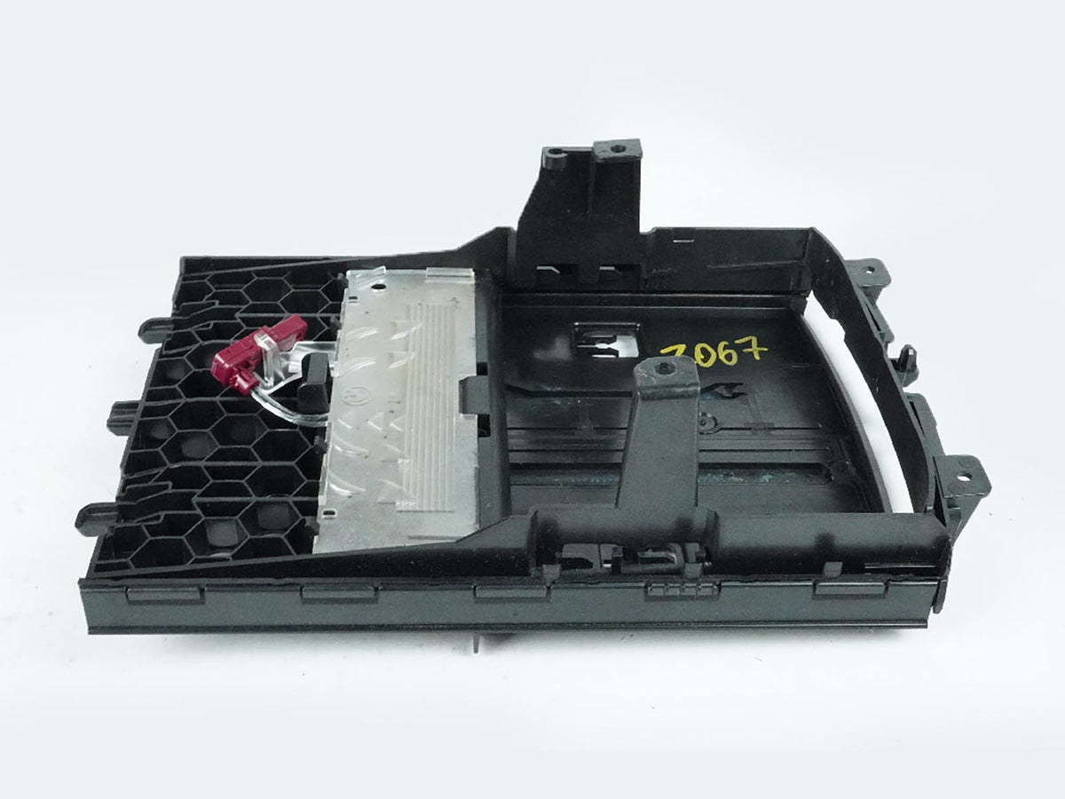 2017 - 2019 Bmw 5 Series G30 Frame Tray Oddment Center Console Compartment OEM