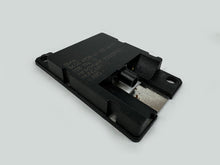 Load image into Gallery viewer, 2006 - 2010 BMW 5 SERIES E61 BLUETOOTH ANTENNA AMPLIFIER MODULE 84506928461 OEM, used