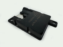 Load image into Gallery viewer, 2006 - 2010 BMW 5 SERIES E61 BLUETOOTH ANTENNA AMPLIFIER MODULE 84506928461 OEM, buy