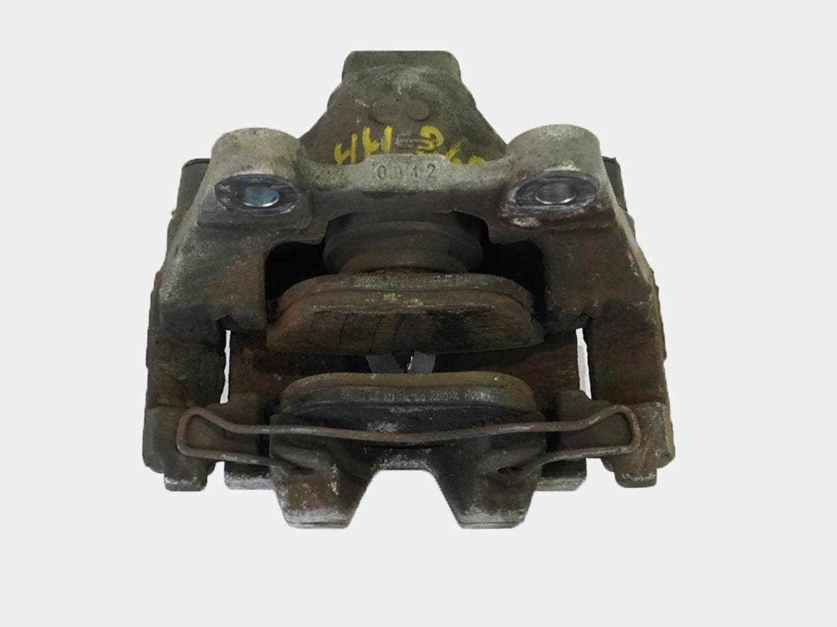 2010 - 2017 Mercedes Benz E Class C207 Caliper Brake Stop W Pads Rear Left Right