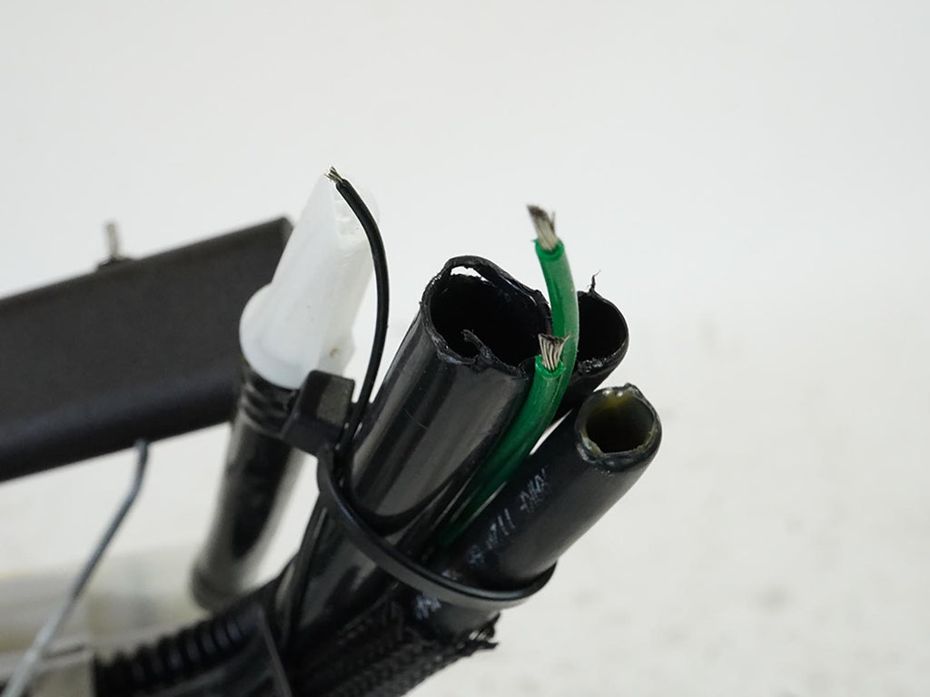  2008 - 2010 BMW 5 SERIES E61 FUEL PUMP SENDER GASOLINE TANK PETROL UNIT OEM, in stock