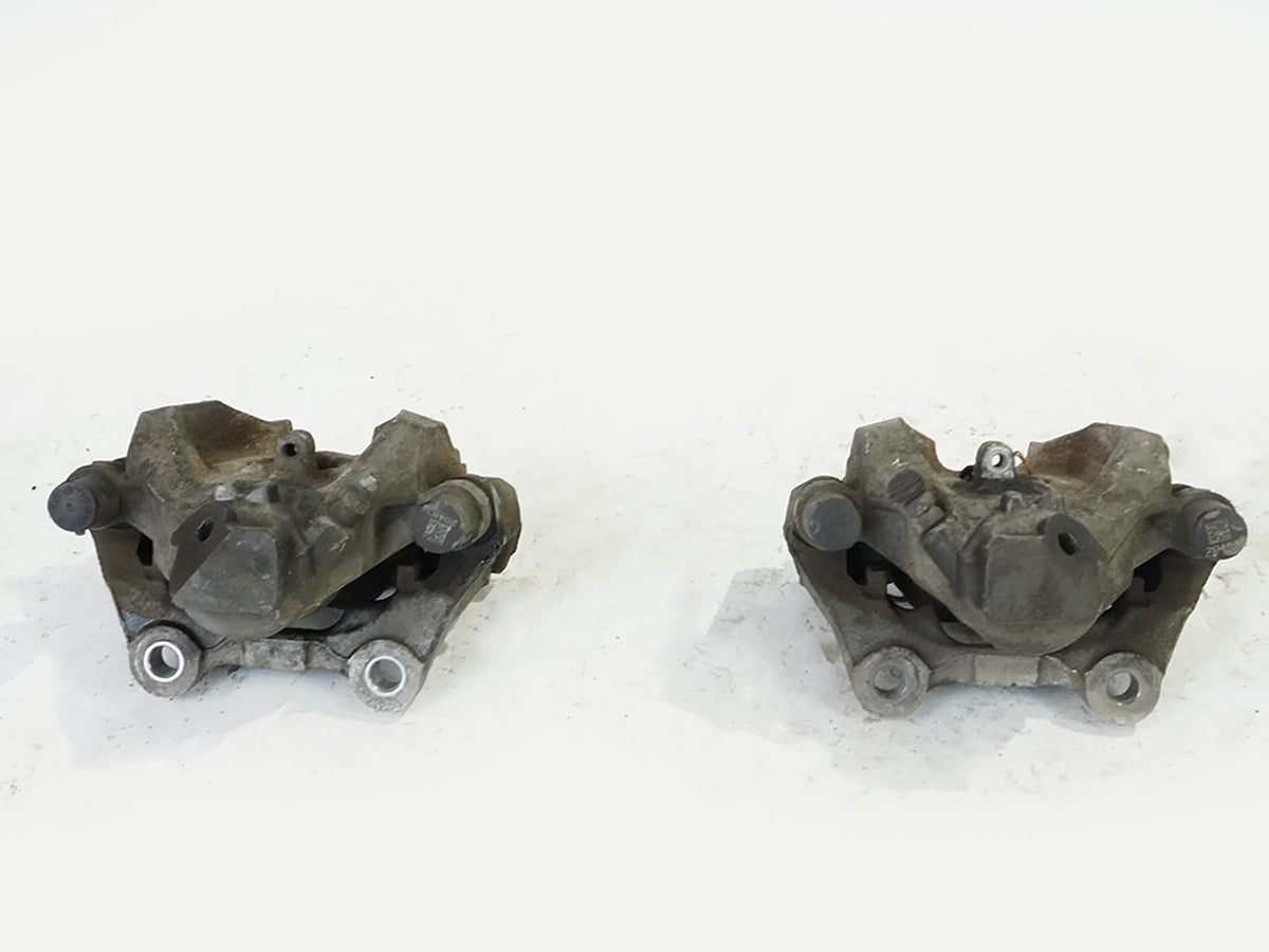 2010 - 2017 Mercedes Benz E Class C207 Caliper Brake Stop W Pads Rear Left Right