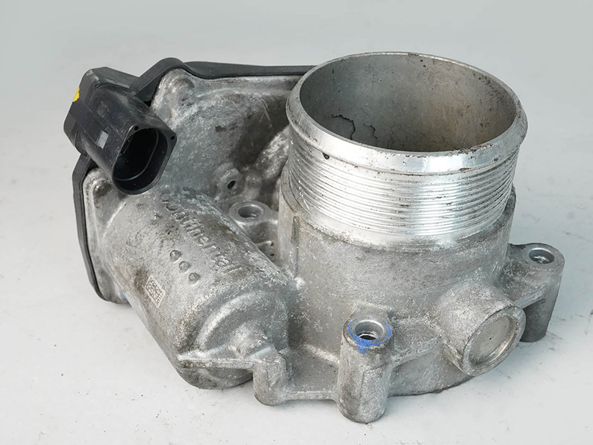 2010 - 2016 Audi A4 B8 2.0L At ThroTTle Body Valve Engine Unit 06F133062Q OEM