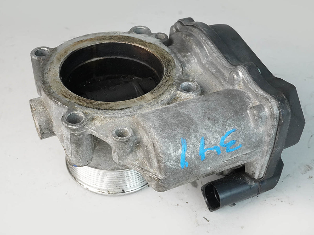2010 - 2016 Audi A4 B8 2.0L At ThroTTle Body Valve Engine Unit 06F133062Q OEM