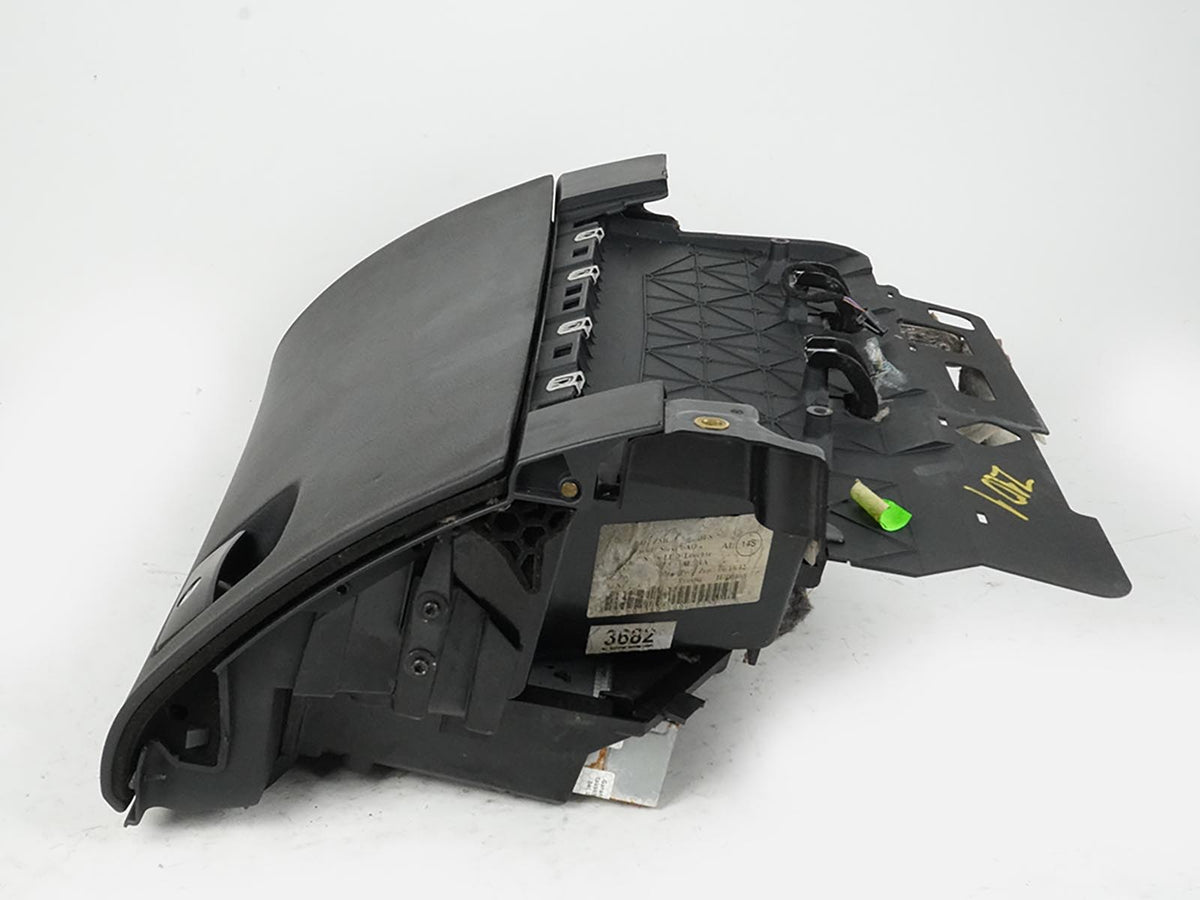 04-10 Audi A8 A8L D3 Glove Box CD Changer Audio Compartment 4E0035111A OEM