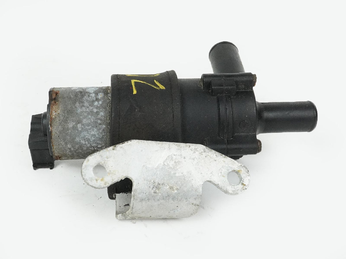 1998 - 2002 Mercedes Benz E Class W210 Auxiliary Aux Water Coolant Pump OEM