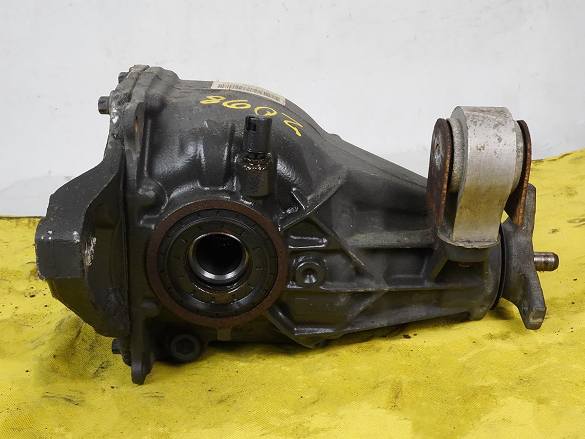 12-14 Mercedes Benz E-Class C207 Carrier Differential 2.87 Ratio Rear OEM