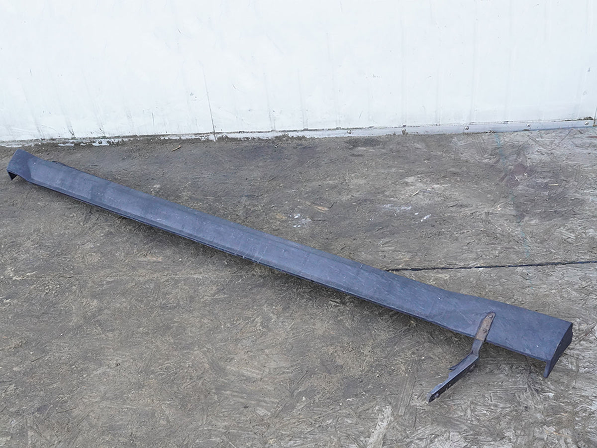 2000 - 2002 Land Rover Discovery 2 Ii Rocker Skirt Panel Cover Passenger Right