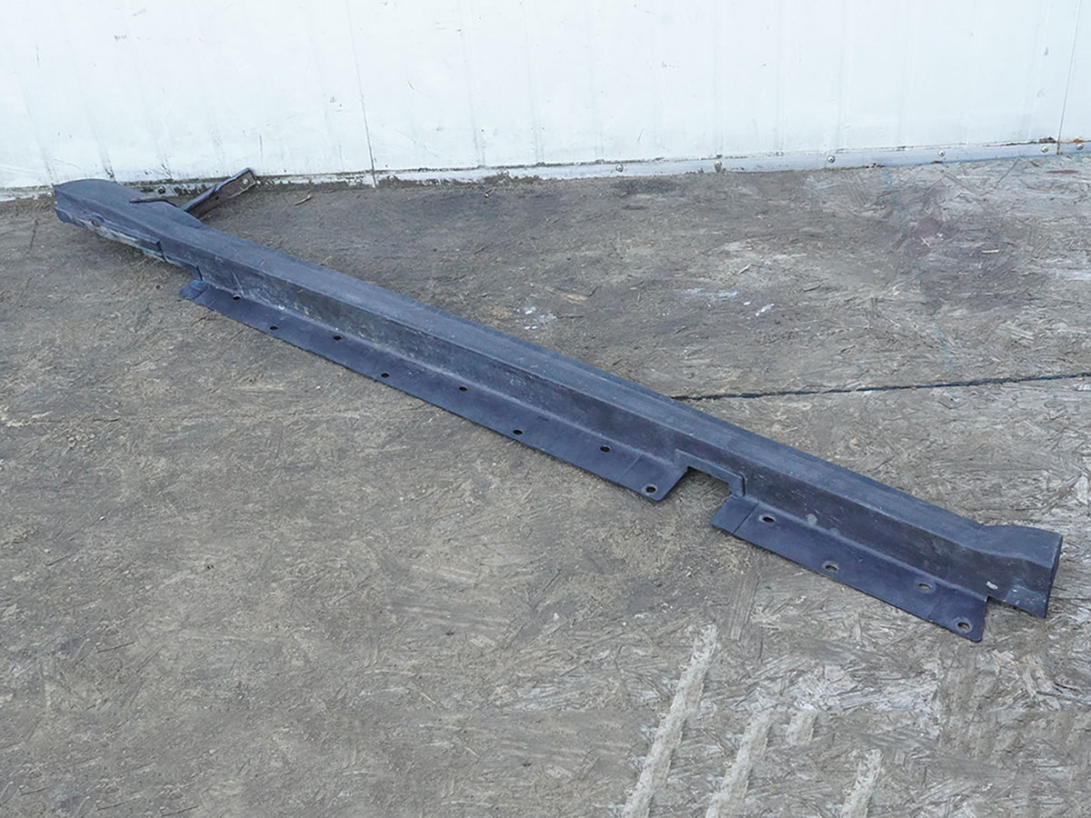 2000 - 2002 Land Rover Discovery 2 Ii Rocker Skirt Panel Cover Passenger Right