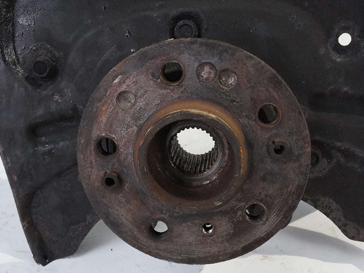 2009 - 2012 Mercedes Benz Gl Class X164 Spindle Knuckle Hub Front Left Lh OEM