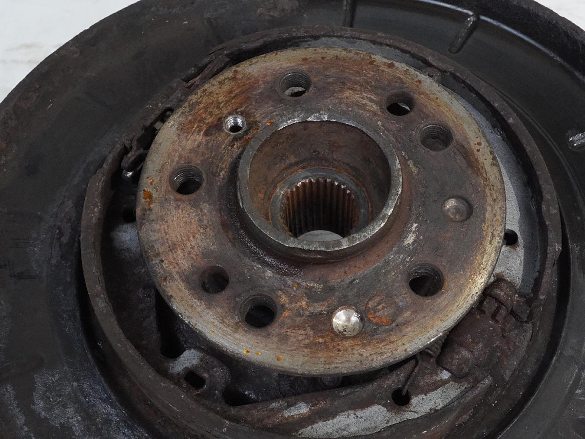 09-12 Mercedes Benz GL Class X164 Spindle Knuckle Wheel Rear Right Side RH OEM