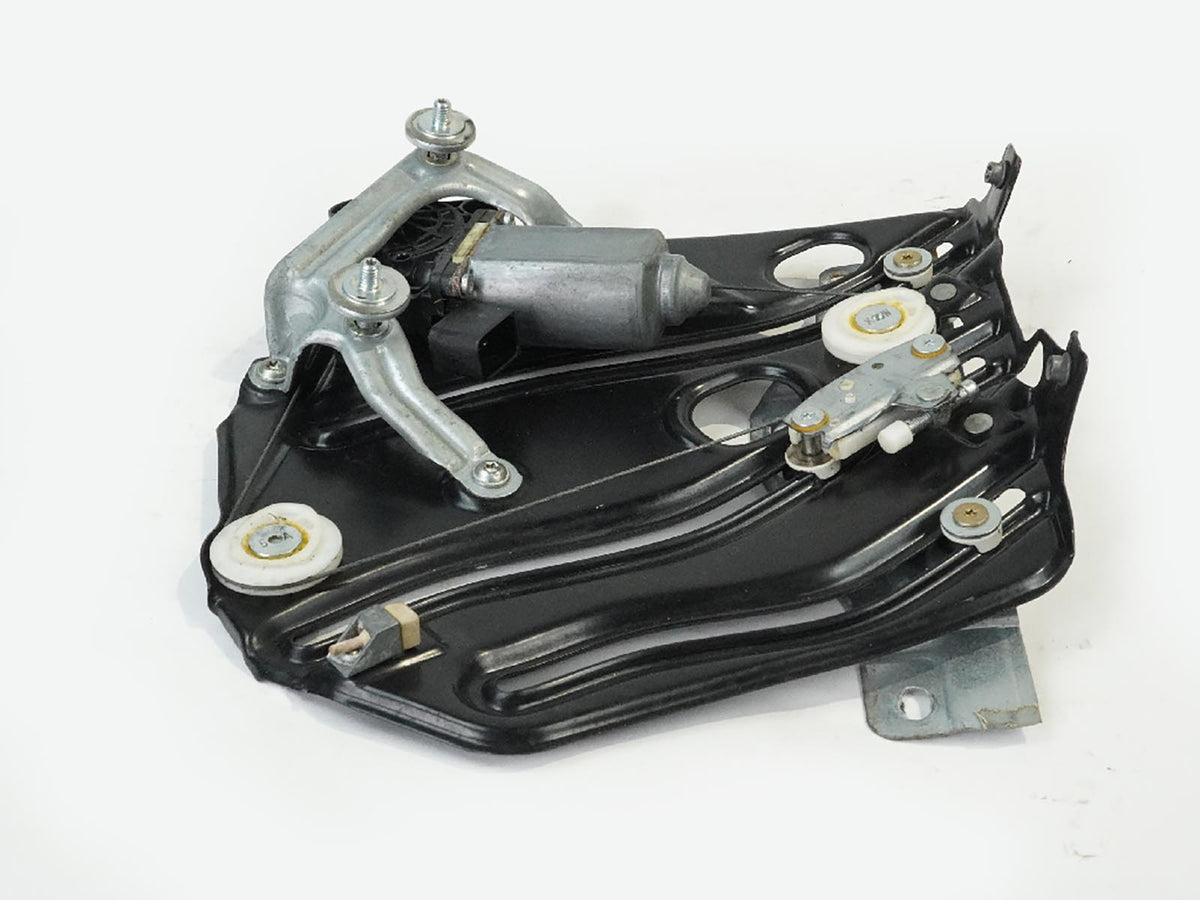03-12 Mercedes Benz SL500 R230 Quarter Window Regulator Motor Right A2306700203
