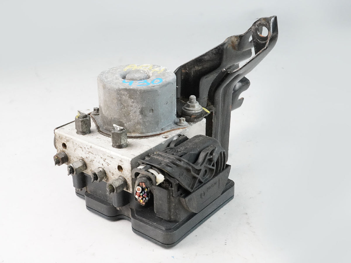 2016 - 2017 Nissan Altima Abs Anti Lock Brake Actuator Pump Module Unit OEM