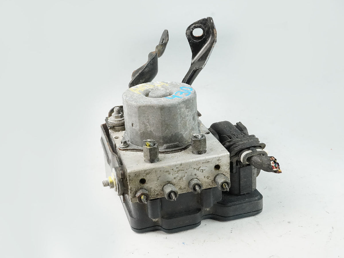 2016 - 2017 Nissan Altima Abs Anti Lock Brake Actuator Pump Module Unit OEM