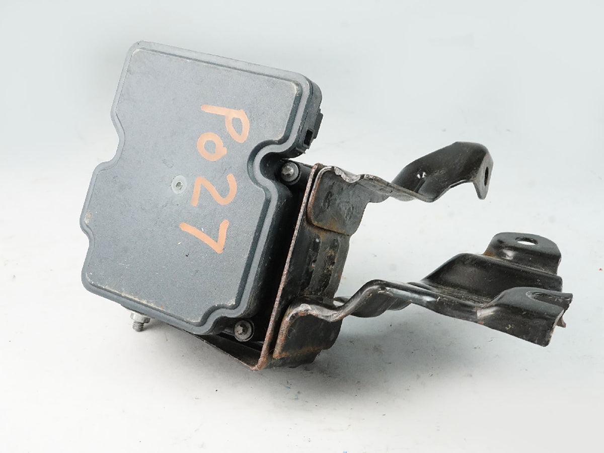 2016 - 2017 Nissan Altima Abs Anti Lock Brake Actuator Pump Module Unit OEM