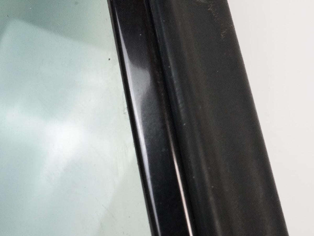 03-12 Mercedes SL500 SL600 R230 Quarter Window Glass Rear Right 2306700210 OEM
