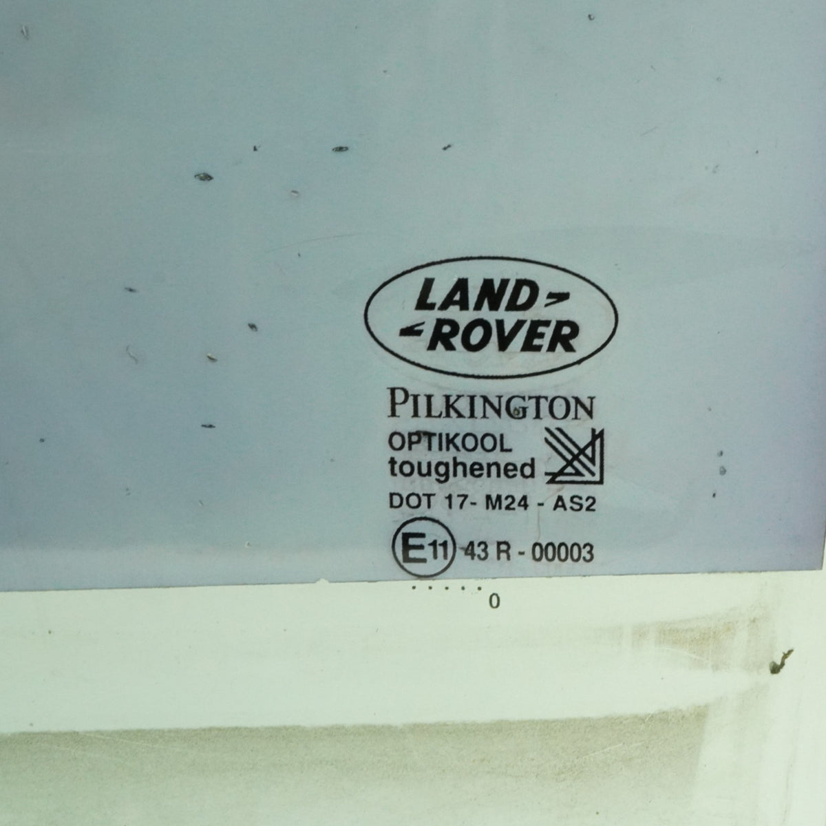 99-04 Land Rover Discovery II 2 L318 Window Door Glass Front Left FD20693 OEM