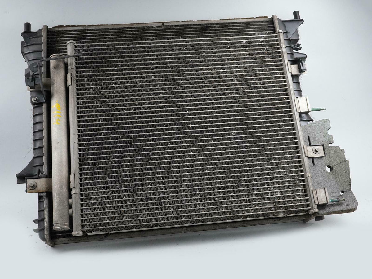 10-12 Jaguar XF 5.0 Liter Engine Coolant Cooling Radiator Condenser Front OEM