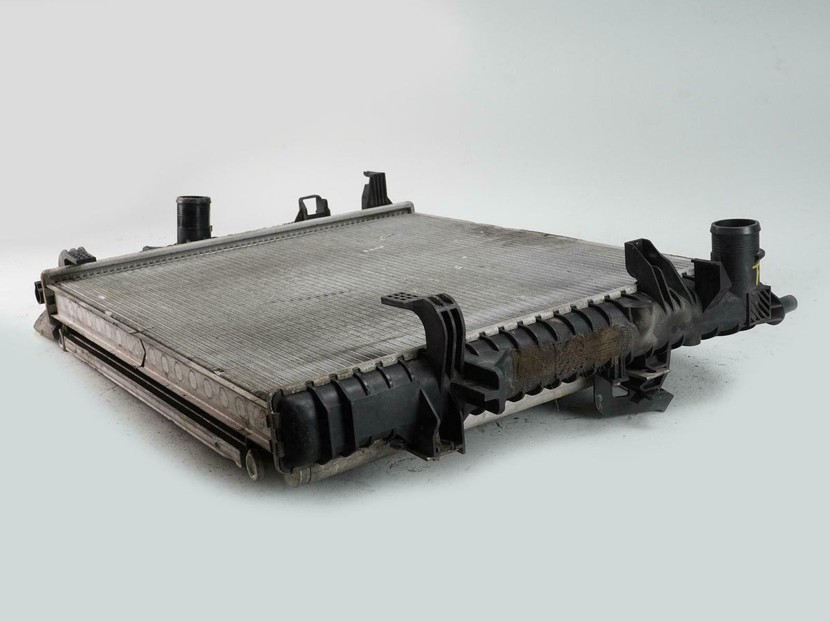 10-12 Jaguar XF 5.0 Liter Engine Coolant Cooling Radiator Condenser Front OEM