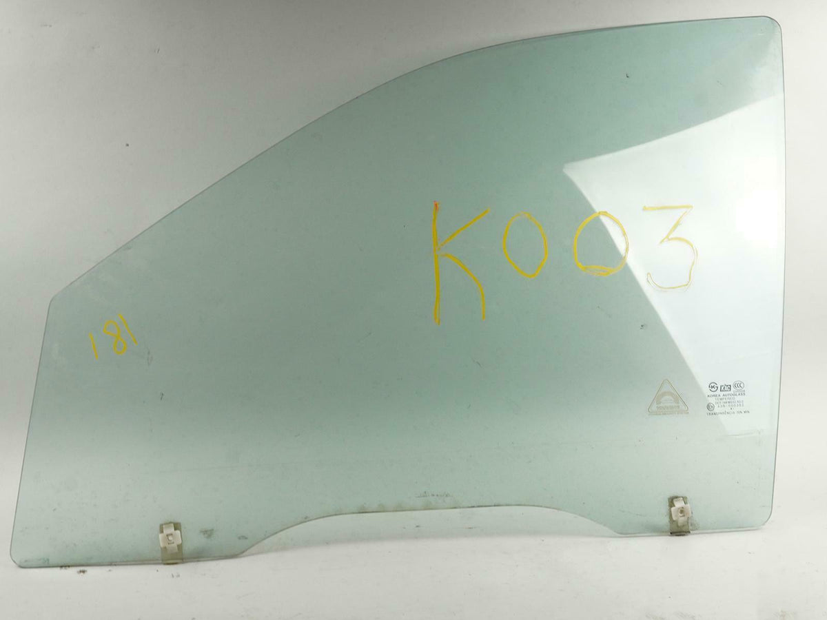 2001 - 2006 Hyundai Santa Fe 4dr Door Window Glass Front Driver 8241126000 OEM