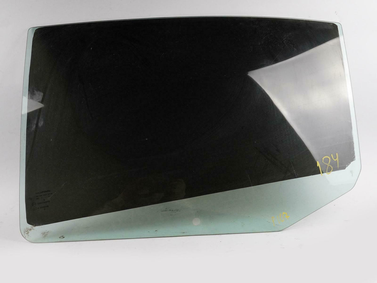2011 -2014 Chrysler 200 Dodge Avenger Door Window Glass Rear Left 5074575AA OEM