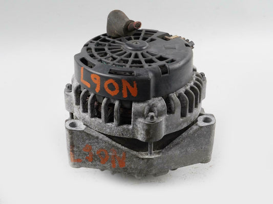 02 - 05 Chevrolet Van Express 3500 105 Amp Alternator Generator Motor OEM