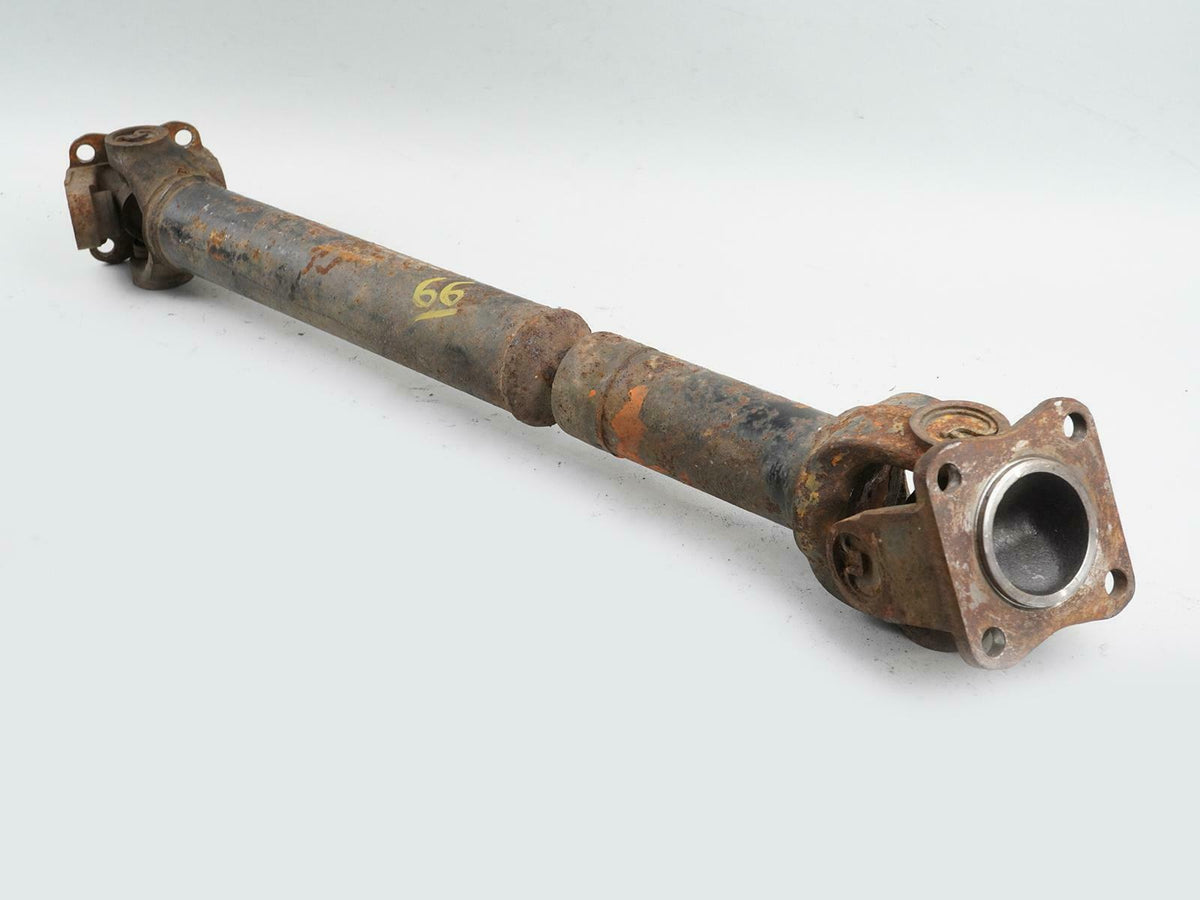 2000 Nissan Xterra 3.3 Liter Automatic Drive Shaft Propeller Awd 4X4 Front OEM