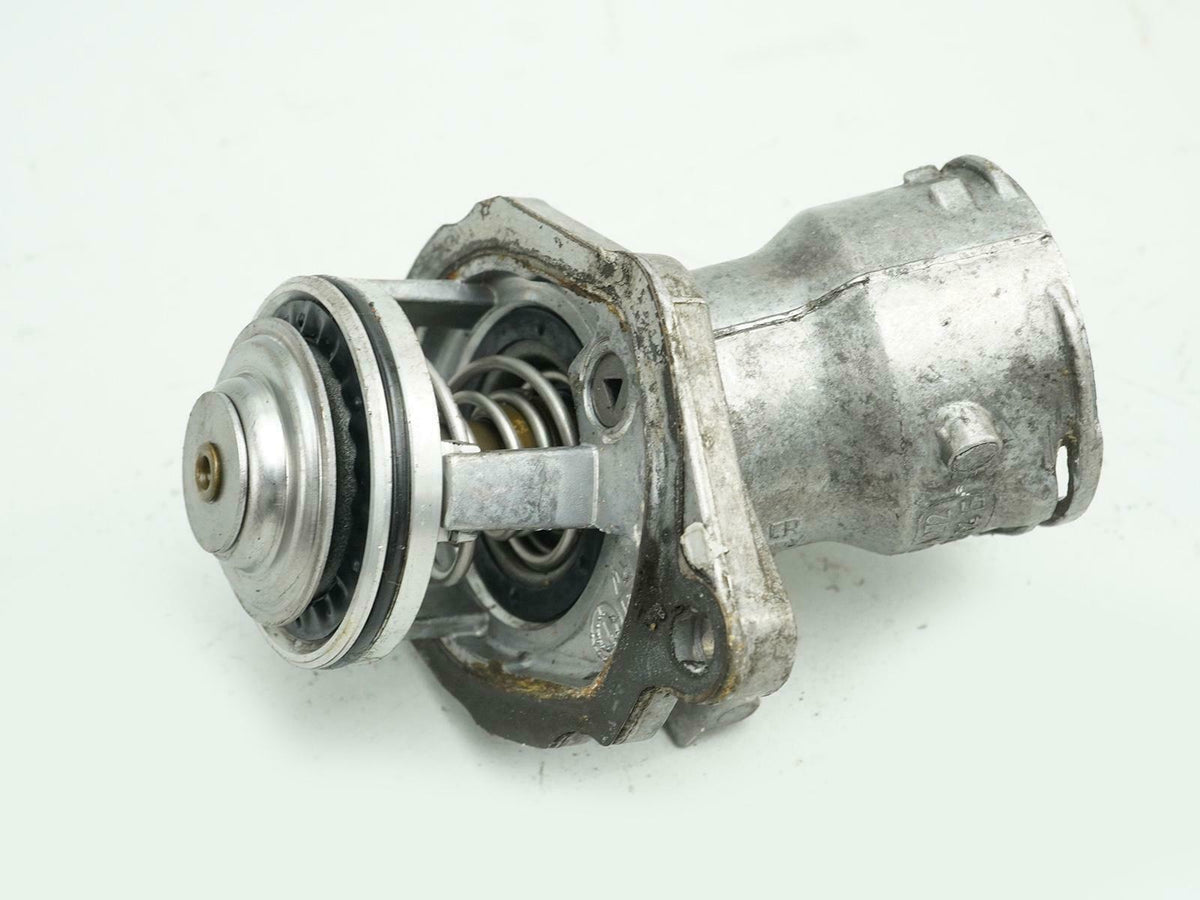 2008 - 2011 Mercedes Benz C Class W204 C300 Thermostat Housing Coolant Engine