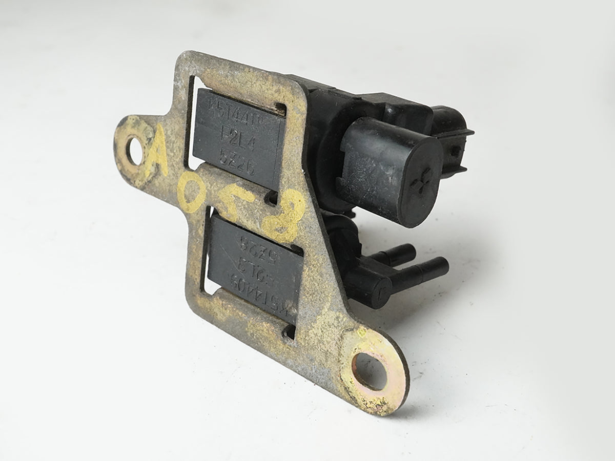1994 - 1995 Mazda 323 Turbo Pressure Solenoid Sensor Electrical K5T4409 OEM