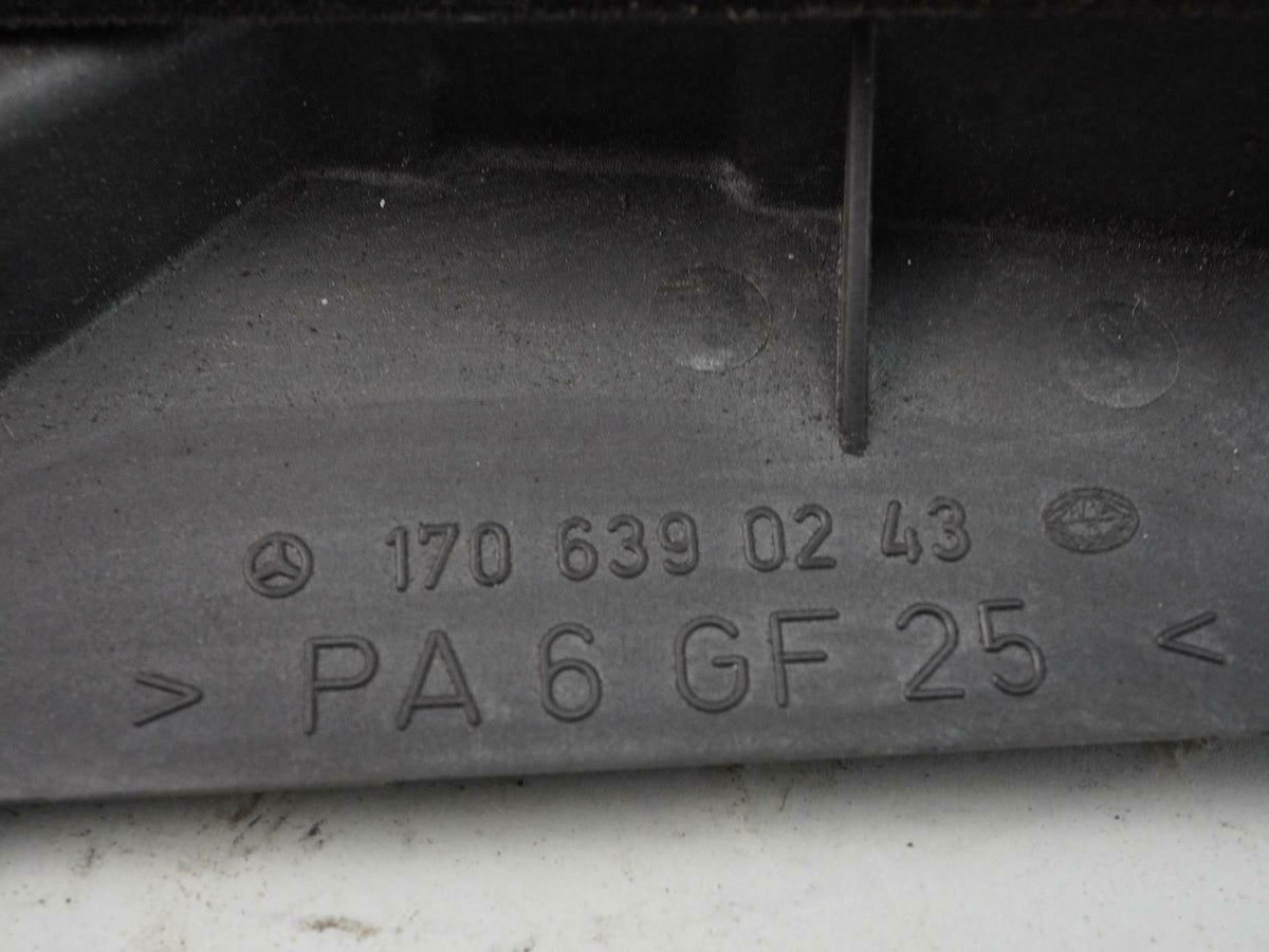 97-04 Mercedes SLK230 SLK320 R170 Quarter Glass Support Brace LH RH 1706390243