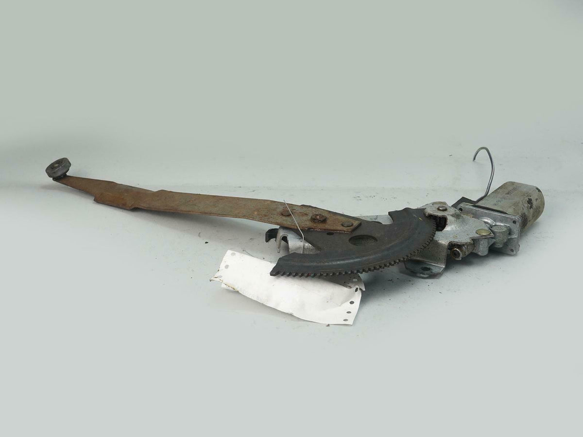 1987 - 1996 Chevrolet BereTTa Power Window Regulator Motor Right Passenger Front