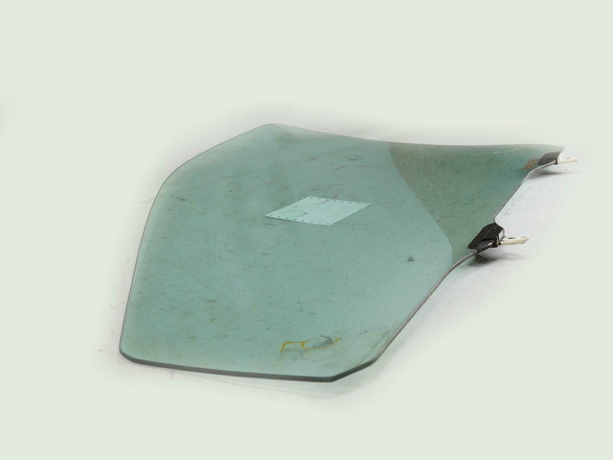 1998 - 2003 Toyota Sienna Door Window Glass Front Passenger 681010804083 OEM