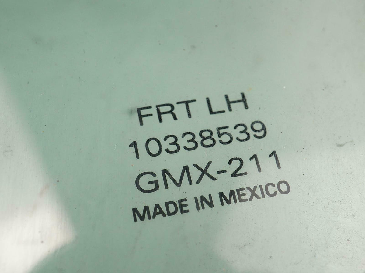 2006 - 2016 Chevrolet Impala Sedan Window Door Glass Front Driver 10338539 OEM