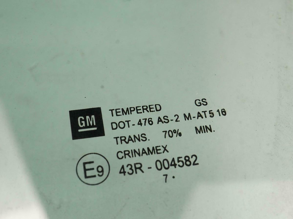 2006 - 2016 Chevrolet Impala Sedan Window Door Glass Front Driver 10338539 OEM