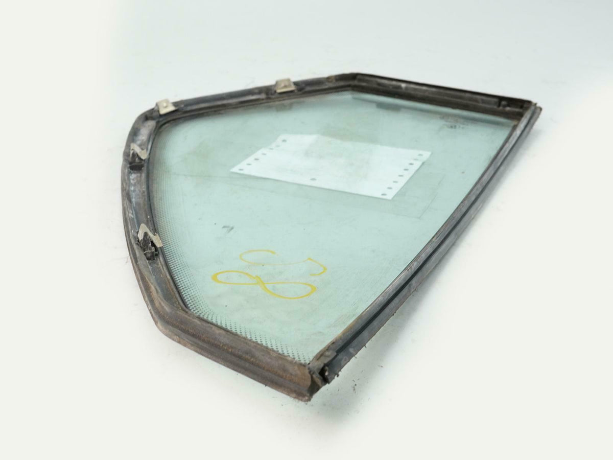 1988 - 1992 Bmw 7 Series E32 Window Glass Quarter Right Passenger Side Rh Rear